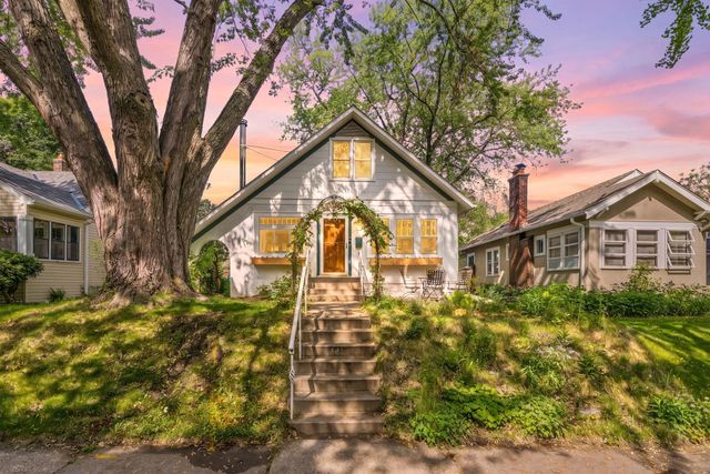 441 Saratoga Street S, Saint Paul, MN 55105