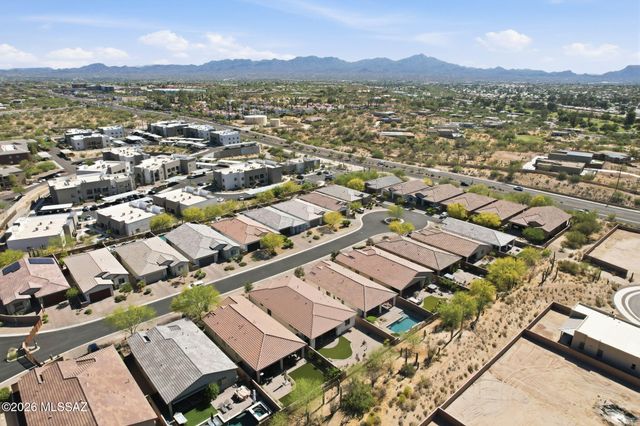 2057 W Revayah Place, Tucson, AZ 85704