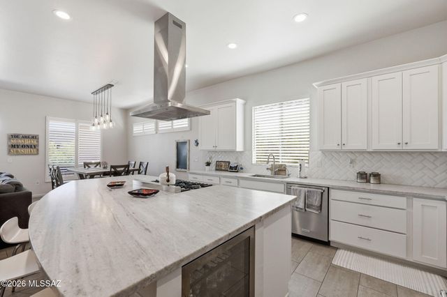 2057 W Revayah Place, Tucson, AZ 85704