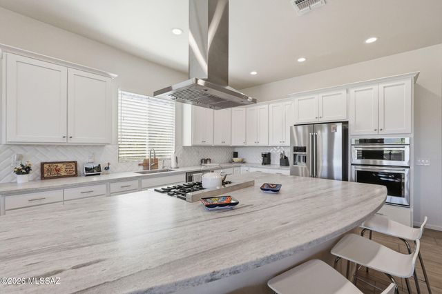 2057 W Revayah Place, Tucson, AZ 85704