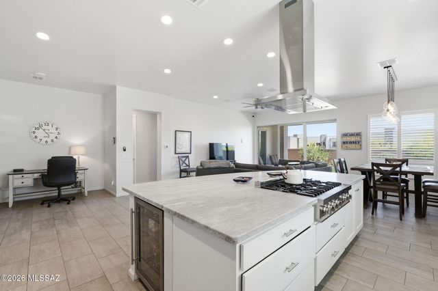 2057 W Revayah Place, Tucson, AZ 85704