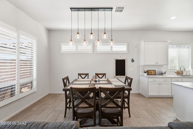 2057 W Revayah Place, Tucson, AZ 85704