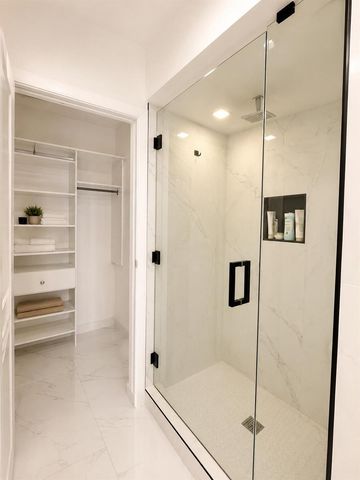 6365 Collins Avenue 811, Miami Beach, FL 33141