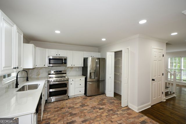 795 Abbington Lane, Douglasville, GA 30134