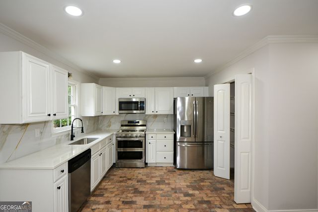 795 Abbington Lane, Douglasville, GA 30134