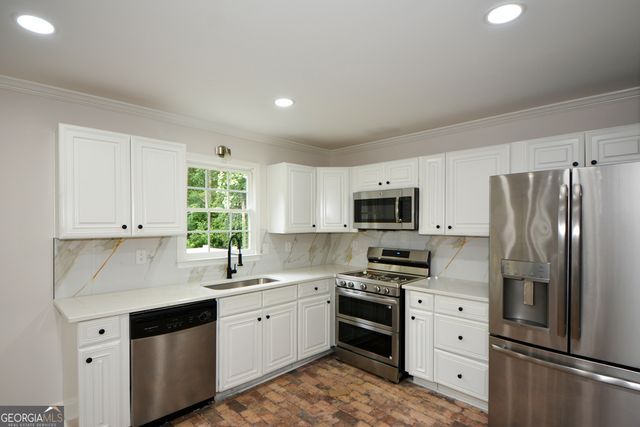 795 Abbington Lane, Douglasville, GA 30134