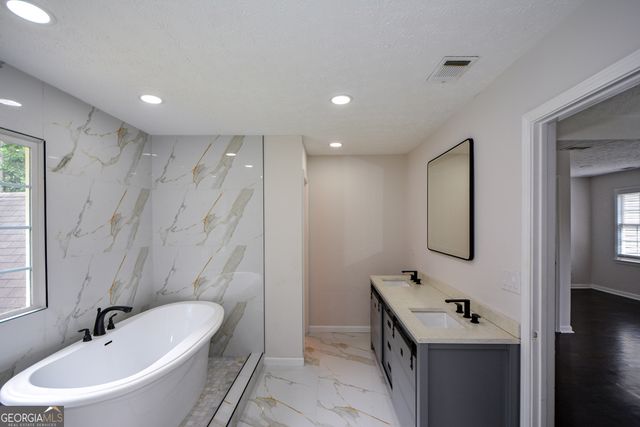 795 Abbington Lane, Douglasville, GA 30134