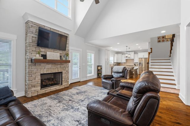 12901 Blakeslee Drive 80, Soddy Daisy, TN 37379