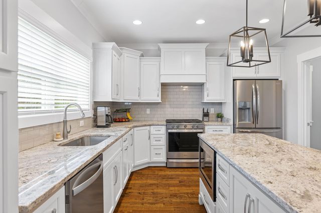 12901 Blakeslee Drive 80, Soddy Daisy, TN 37379