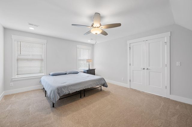 12901 Blakeslee Drive 80, Soddy Daisy, TN 37379