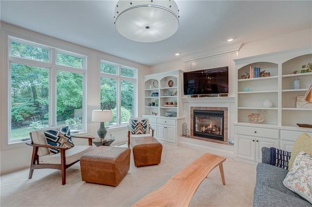 3328 Anric Drive, Eau Claire, WI 54701