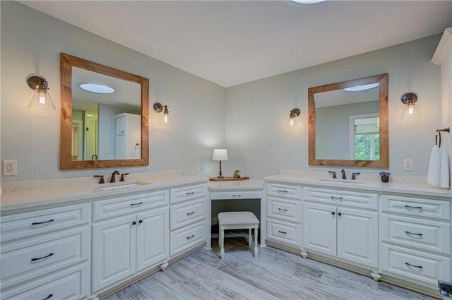 3328 Anric Drive, Eau Claire, WI 54701