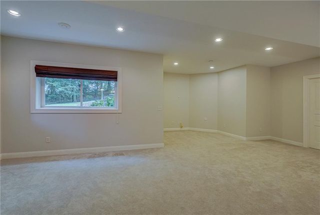 3328 Anric Drive, Eau Claire, WI 54701