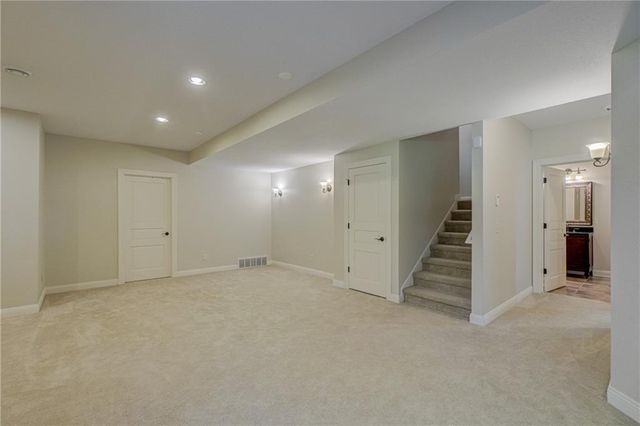 3328 Anric Drive, Eau Claire, WI 54701