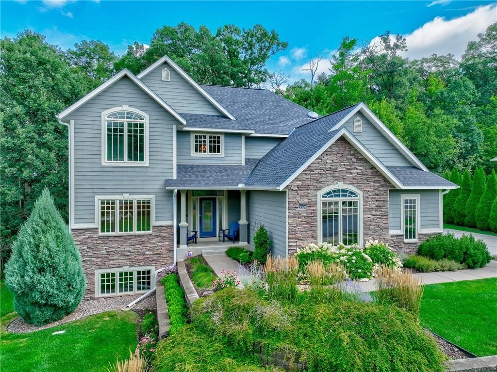 3328 Anric Drive, Eau Claire, WI 54701