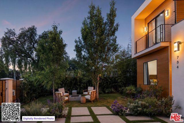 734 N Spaulding Avenue, Los Angeles, CA 90046