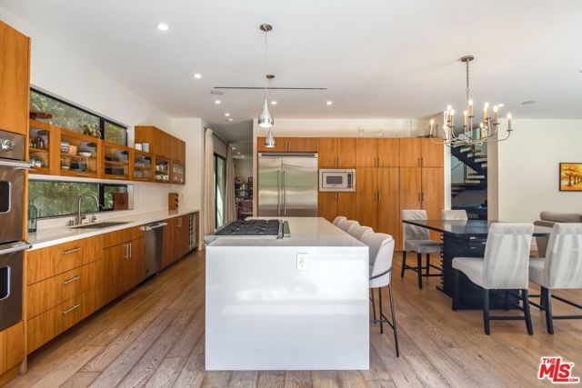 734 N Spaulding Avenue, Los Angeles, CA 90046