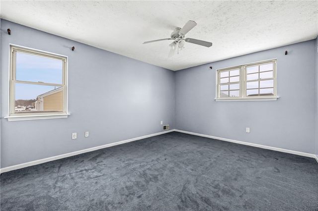 9 Lianne Drive, Greece, NY 14626