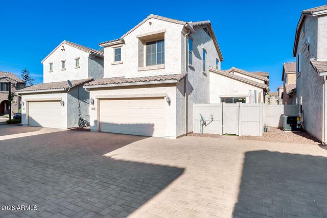 2145 W MONTE CRISTO Avenue, Phoenix, AZ 85023