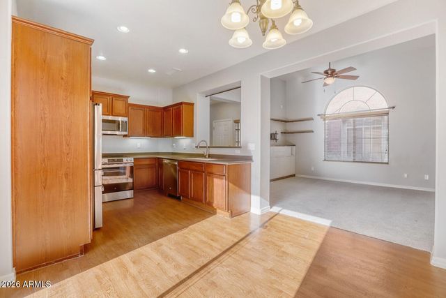 2145 W MONTE CRISTO Avenue, Phoenix, AZ 85023