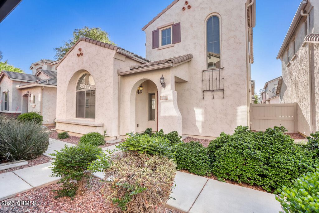 2145 W MONTE CRISTO Avenue, Phoenix, AZ 85023