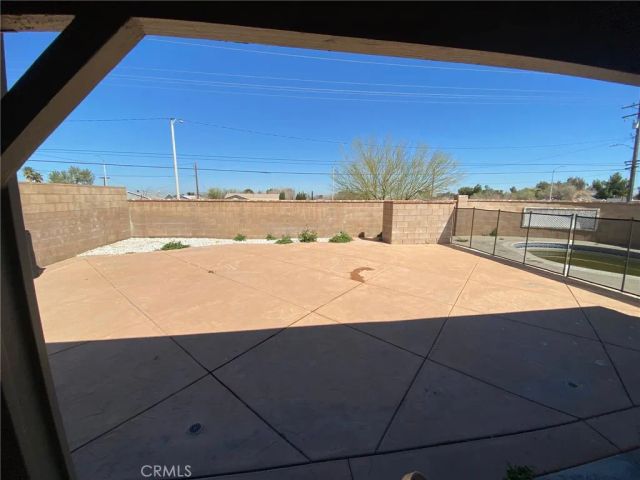 3217 E Avenue S1, Palmdale, CA 93550