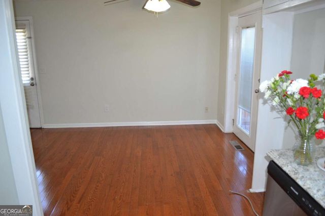 555 Lee Byrd Road, Loganville, GA 30052