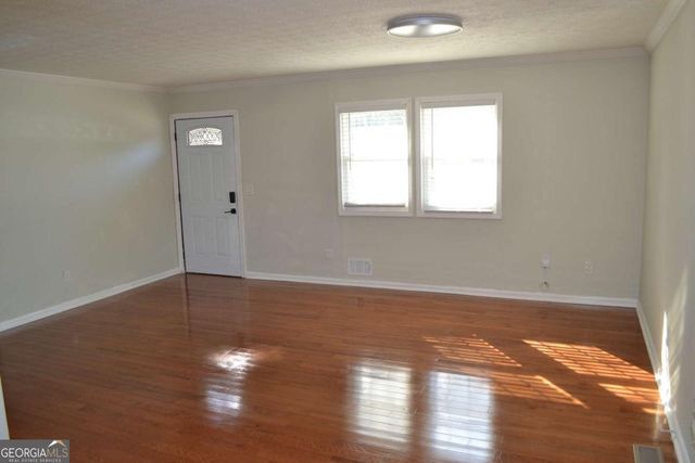 555 Lee Byrd Road, Loganville, GA 30052