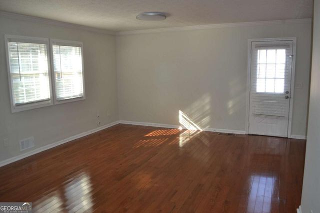 555 Lee Byrd Road, Loganville, GA 30052