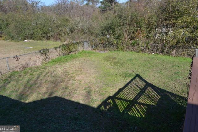 555 Lee Byrd Road, Loganville, GA 30052