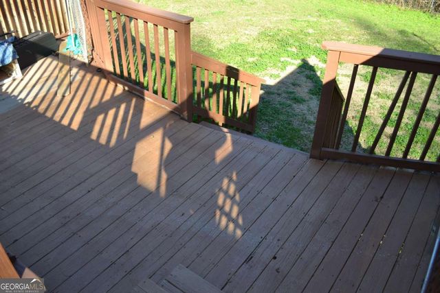 555 Lee Byrd Road, Loganville, GA 30052