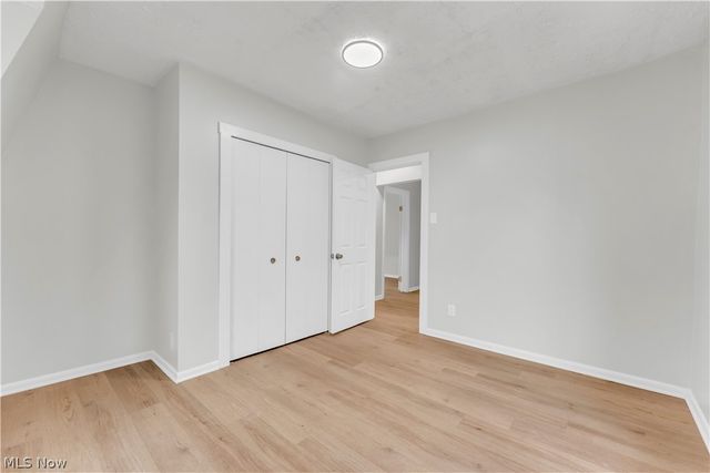 242 Orchard Avenue, Cuyahoga Falls, OH 44221