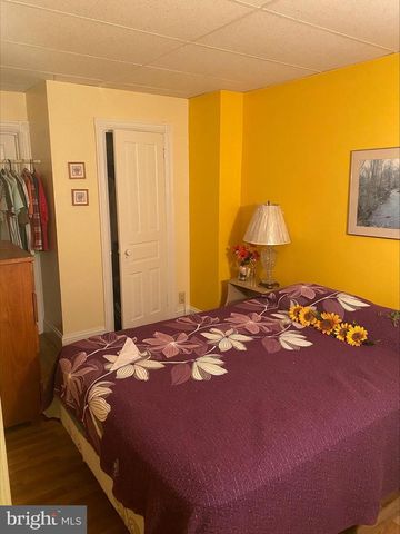 182 W CHEW ST, Allentown, PA 18102