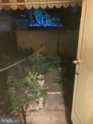 182 W CHEW ST, Allentown, PA 18102