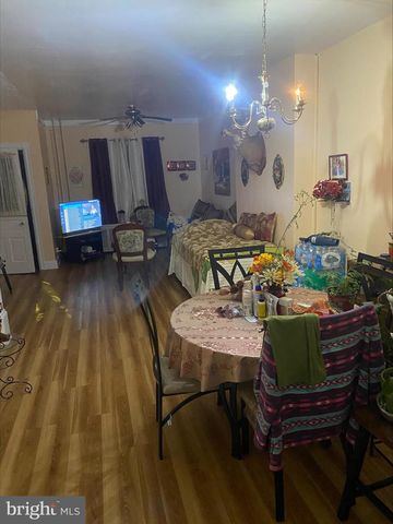 182 W CHEW ST, Allentown, PA 18102