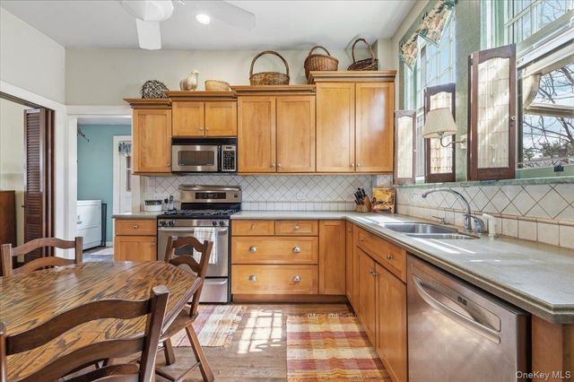 353 Bedford Avenue, Uniondale, NY 11553