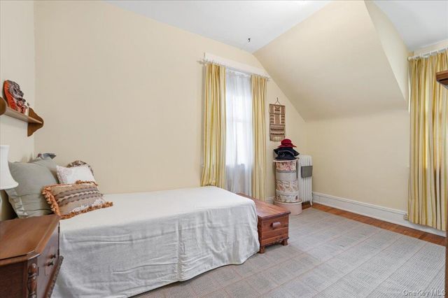 353 Bedford Avenue, Uniondale, NY 11553