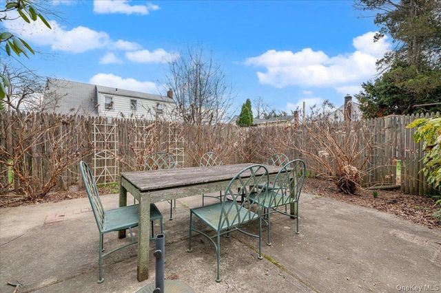 353 Bedford Avenue, Uniondale, NY 11553