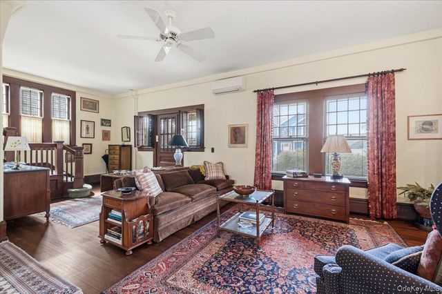 353 Bedford Avenue, Uniondale, NY 11553