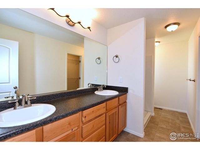 2401 Ivywood Ln, Johnstown, CO 80534