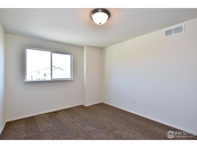 2401 Ivywood Ln, Johnstown, CO 80534