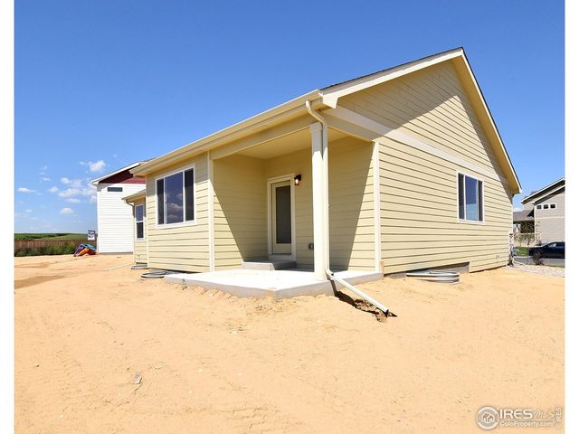 2401 Ivywood Ln, Johnstown, CO 80534