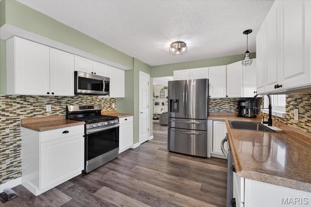 15523 95th Avenue, Unincorporated, MO 63034