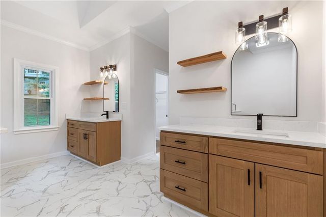 7470 Woodruff Way, Stone Mountain, GA 30087