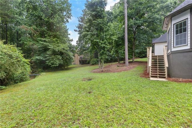 7470 Woodruff Way, Stone Mountain, GA 30087