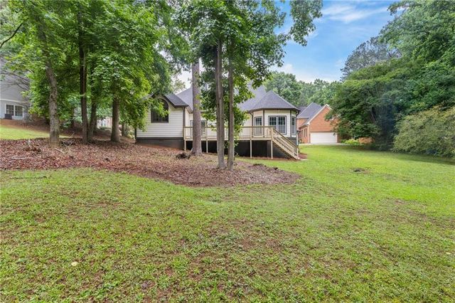 7470 Woodruff Way, Stone Mountain, GA 30087