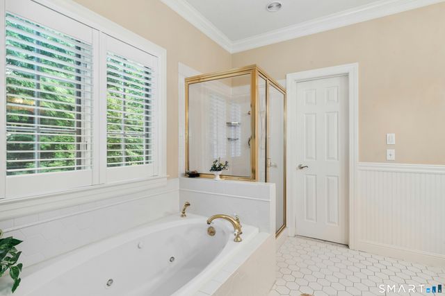 17-D Butterfield Road, Newtown, CT 06470
