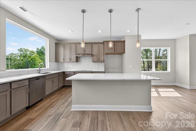 7921 Cedarsmith Court, Charlotte, NC 28217