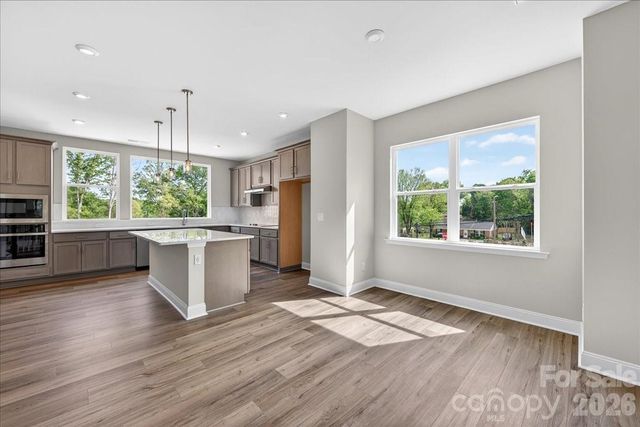 7921 Cedarsmith Court, Charlotte, NC 28217