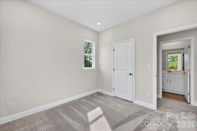 7921 Cedarsmith Court, Charlotte, NC 28217